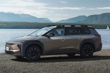 【モデル入り素材】Z（4WD）